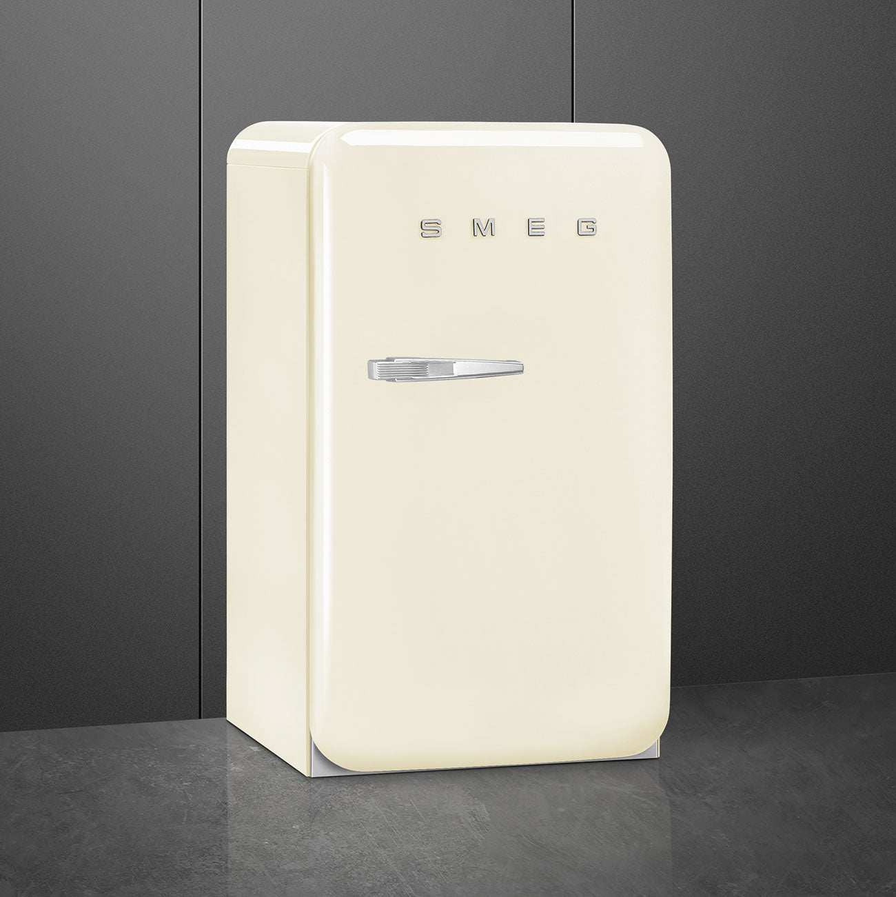 Smeg FAB10H