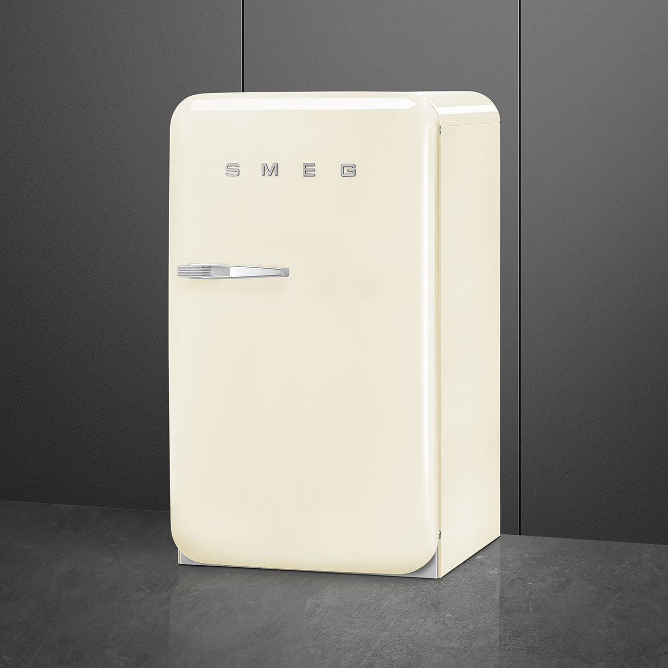 Smeg FAB10