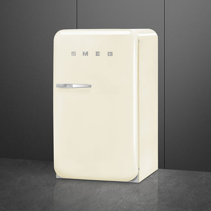 Smeg FAB10